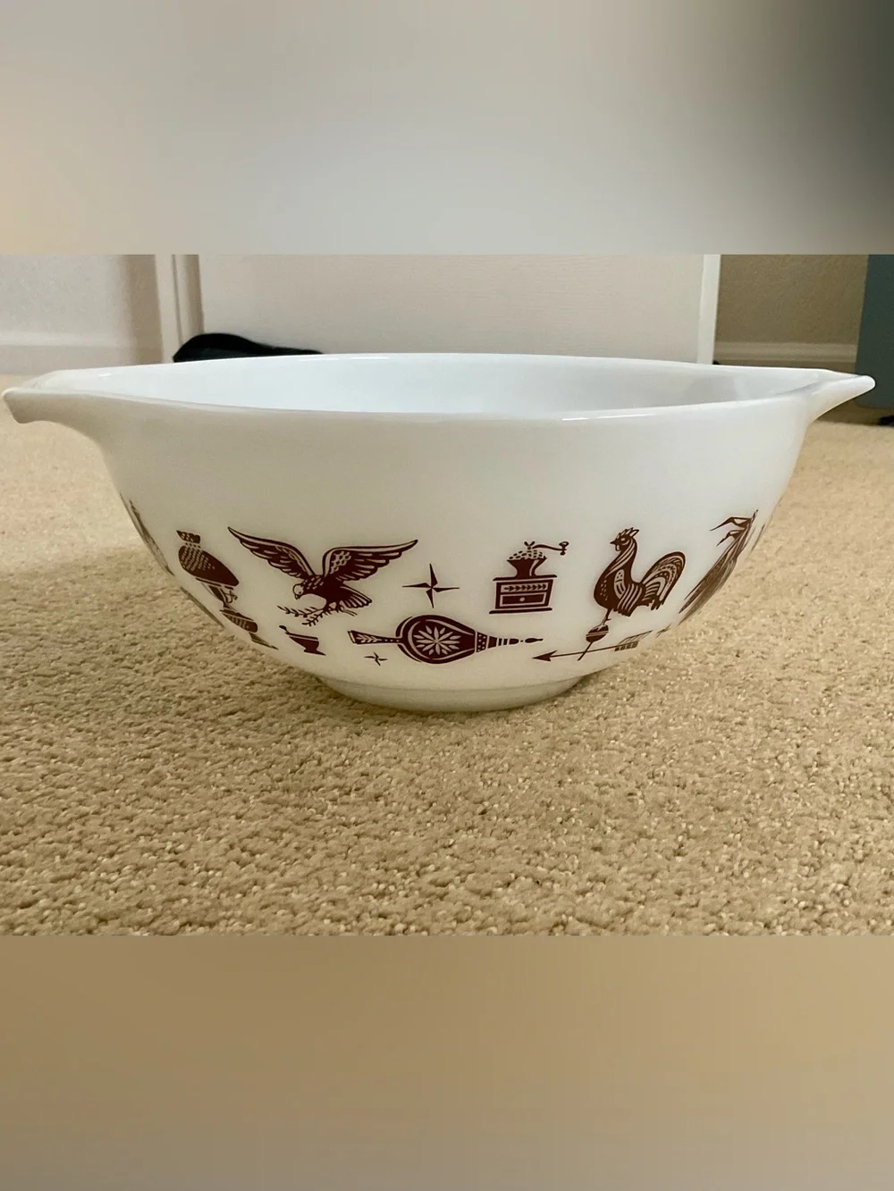 Vintage Pyrex Early American Cinderella Bowl 443 2.5 Qt Brown White